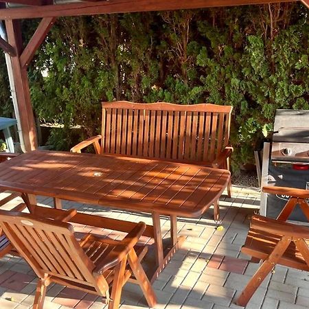 Apartman Cimca Cheb Bagian luar foto